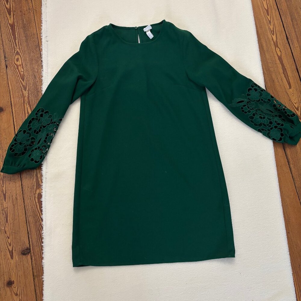 H&M Green Lace Sleeve Shift Dress – Size 2 (US) / EUR 34 / UK 6